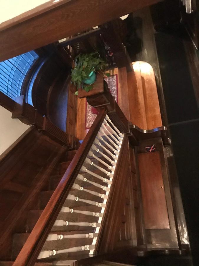 Bed and breakfast 5 Star Victorian Mansion-downtown No Locals *